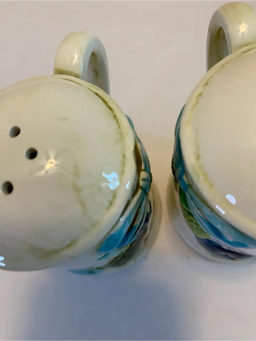 Napcoware Made in Japan S&P Shakers Fruit Design C-8268 No Chips Or Cracks.